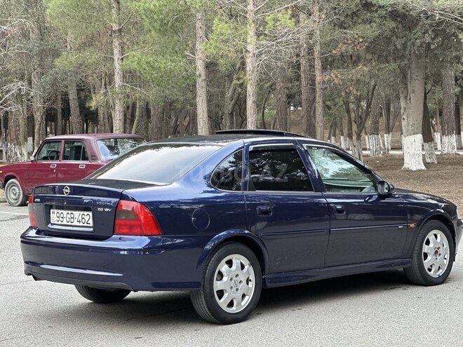 Opel Vectra 1999, 326,516 km - 2.0 l - Sumqayıt