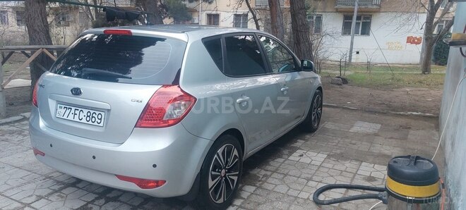 Kia Ceed 2010, 241,000 km - 1.6 л - Bakı