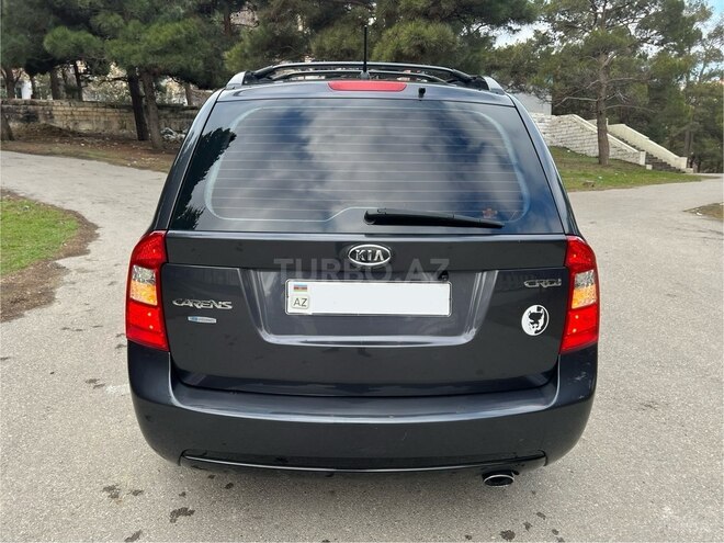 Kia Carens 2006, 195,200 km - 2.0 l - Bakı