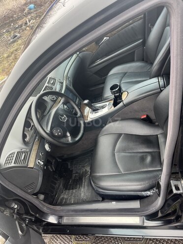Mercedes E 320 2002, 312,000 km - 3.2 l - Quba