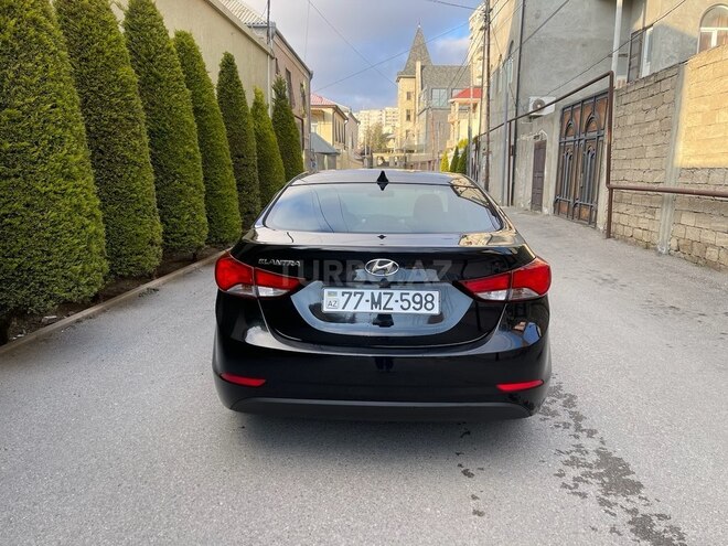 Hyundai Elantra 2015, 104,248 km - 1.8 l - Bakı