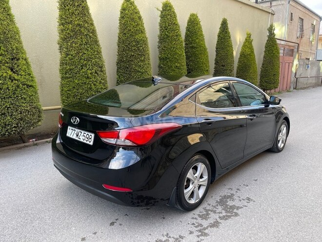 Hyundai Elantra 2015, 104,248 km - 1.8 l - Bakı