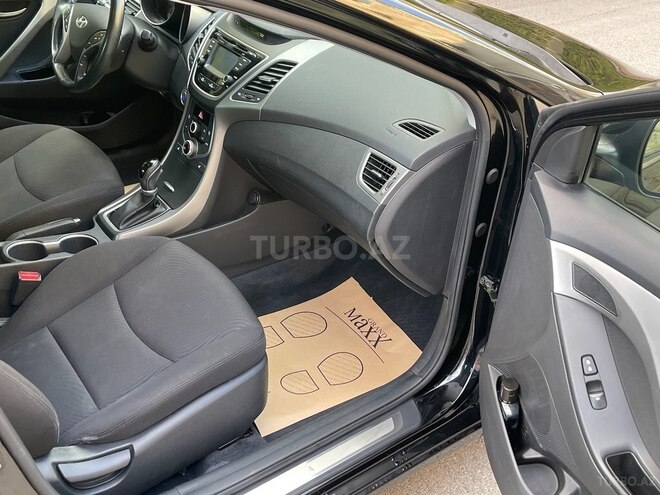 Hyundai Elantra 2015, 104,248 km - 1.8 l - Bakı