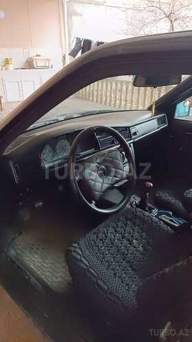Mercedes 190 1987, 600,000 km - 2.0 l - Gəncə