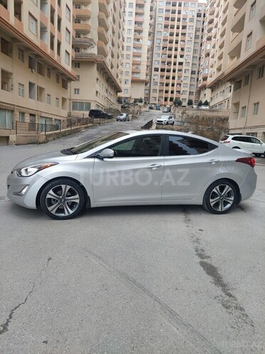 Hyundai Elantra 2015, 130,000 km - 2.0 л - Bakı