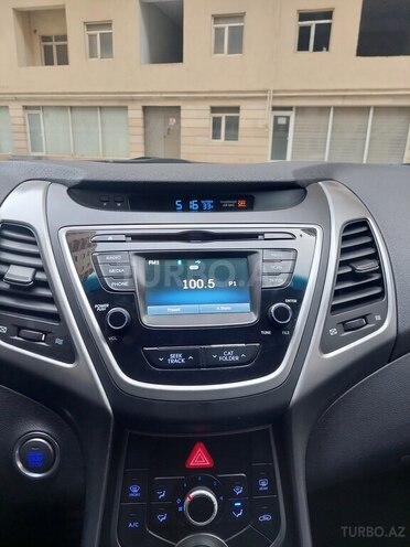 Hyundai Elantra 2015, 130,000 km - 2.0 л - Bakı