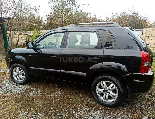 Hyundai Tucson 2008, 169,000 km - 2.0 l - Qax