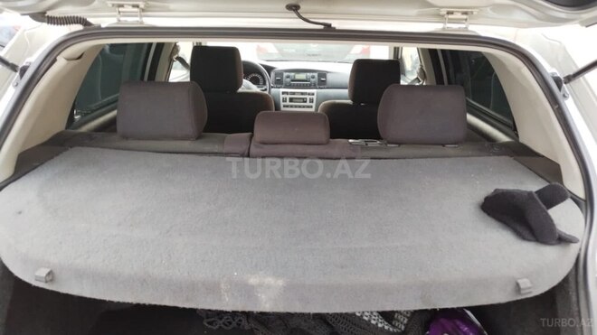 Toyota Corolla 2005, 294,000 km - 1.4 l - Gəncə