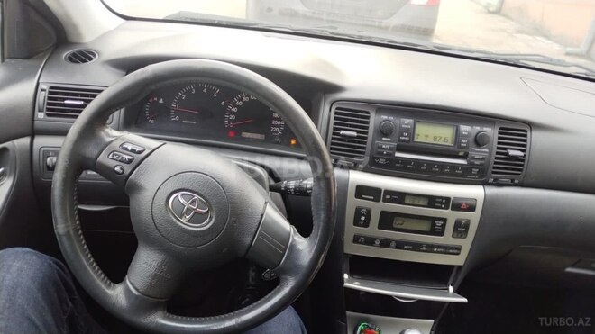 Toyota Corolla 2005, 294,000 km - 1.4 l - Gəncə