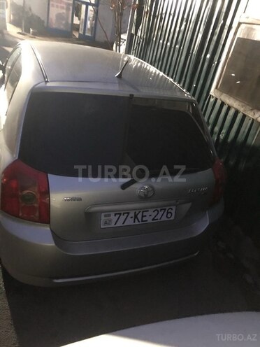 Toyota Corolla 2005, 294,000 km - 1.4 l - Gəncə