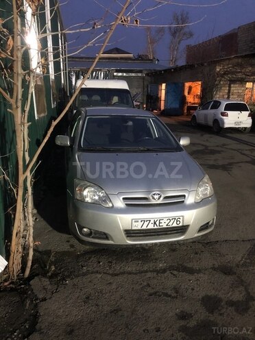 Toyota Corolla 2005, 294,000 km - 1.4 l - Gəncə