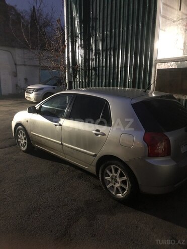 Toyota Corolla 2005, 294,000 km - 1.4 l - Gəncə