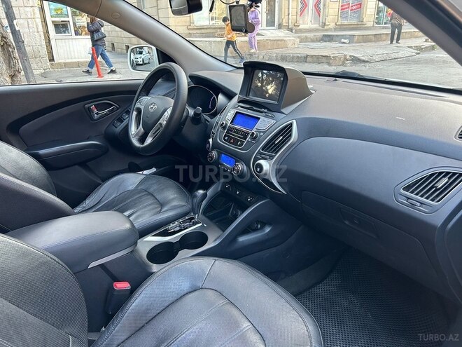Hyundai ix35 2012, 176,000 km - 2.0 l - Bakı