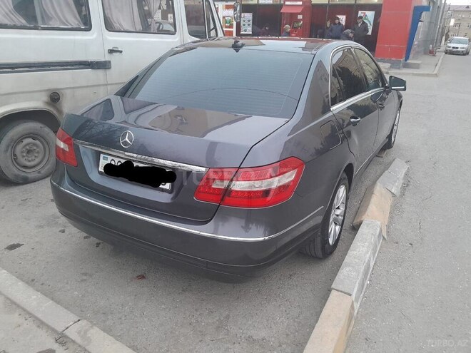 Mercedes E 220 2011, 330,000 km - 2.2 l - Sumqayıt