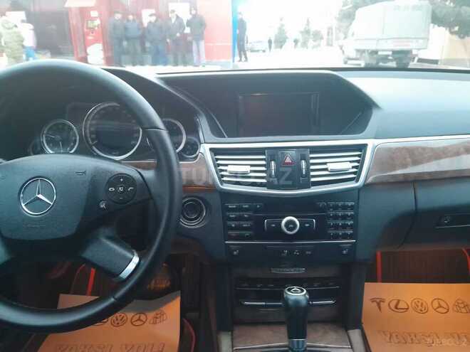 Mercedes E 220 2011, 330,000 km - 2.2 l - Sumqayıt