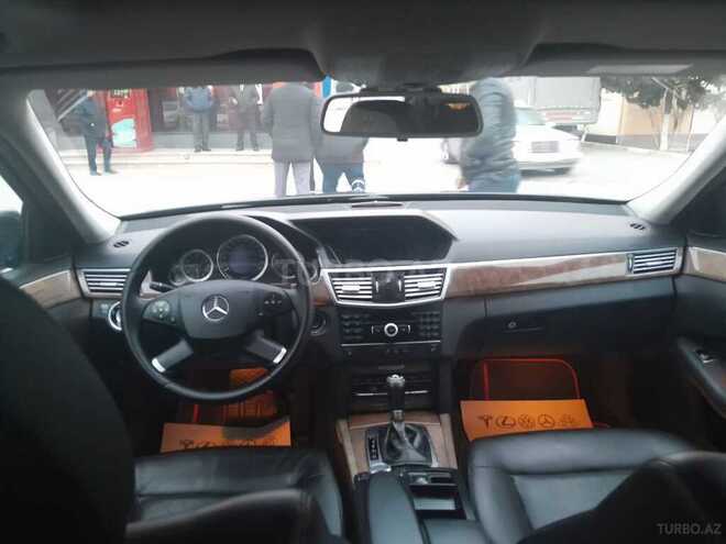 Mercedes E 220 2011, 330,000 km - 2.2 l - Sumqayıt