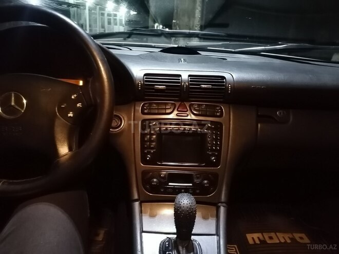 Mercedes C 240 2002, 330,000 km - 2.4 l - Bakı