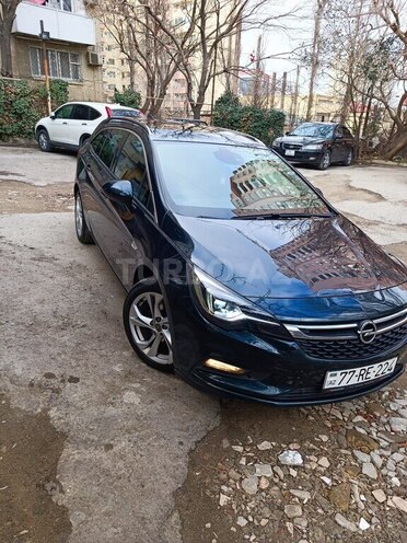 Opel Astra 2016, 180,800 km - 1.6 l - Bakı