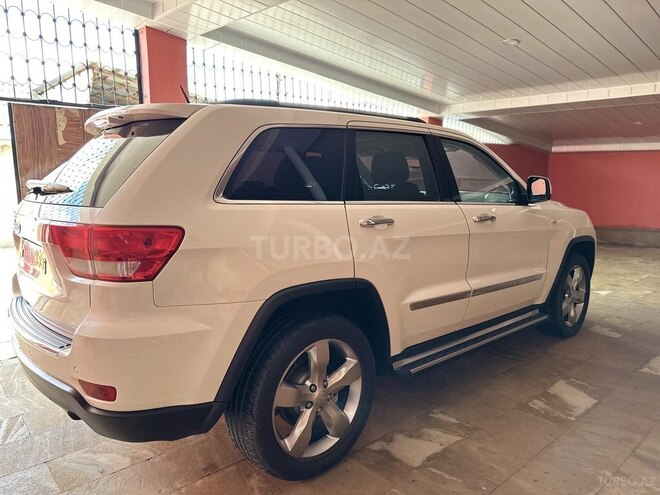 Jeep Grand Cherokee 2012, 153,000 km - 3.6 l - Quba