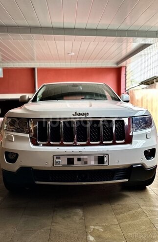 Jeep Grand Cherokee 2012, 153,000 km - 3.6 l - Quba