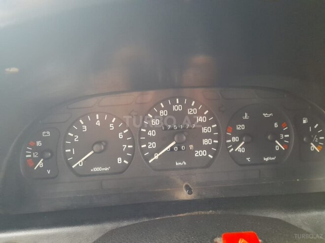 GAZ 3110 2004, 175,177 km - 2.4 l - Bakı