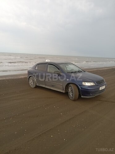 Opel Astra 1999, 280,000 km - 1.6 l - Qusar