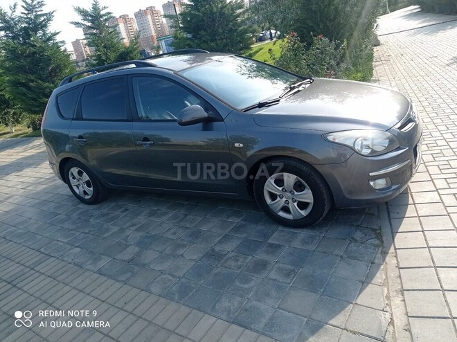 Hyundai i30 2010, 252,000 km - 1.6 л - Sumqayıt