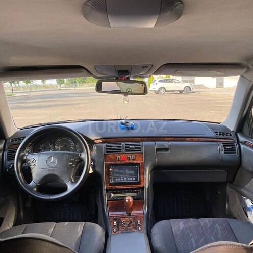 Mercedes E 270 1999, 400,000 km - 2.7 l - Bakı