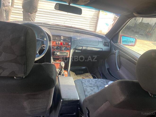 Mercedes C 180 1999, 365,000 km - 1.8 л - Bakı