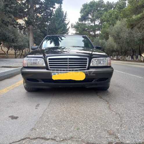 Mercedes C 180 1997, 136,000 km - 1.8 l - Sumqayıt