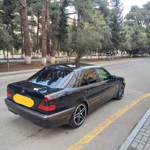 Mercedes C 180 1997, 136,000 km - 1.8 l - Sumqayıt