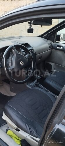Opel Astra 2001, 250,000 km - 1.6 l - Bakı