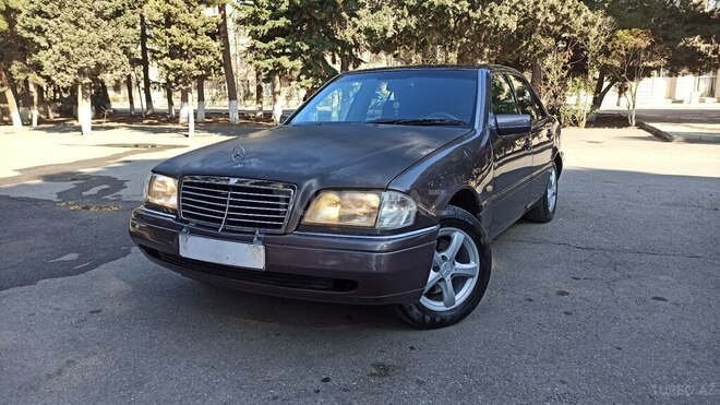 Mercedes C 220 1994, 298,658 km - 2.2 l - Sumqayıt