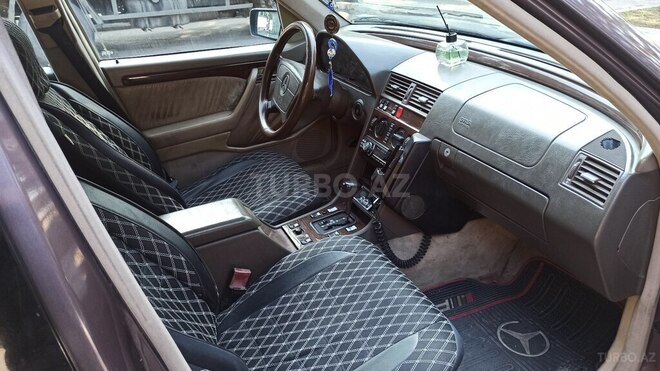 Mercedes C 220 1994, 298,658 km - 2.2 l - Sumqayıt
