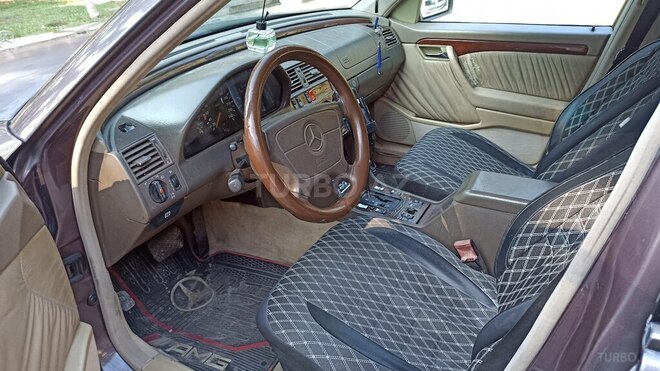 Mercedes C 220 1994, 298,658 km - 2.2 l - Sumqayıt