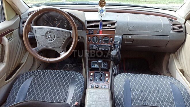 Mercedes C 220 1994, 298,658 km - 2.2 l - Sumqayıt