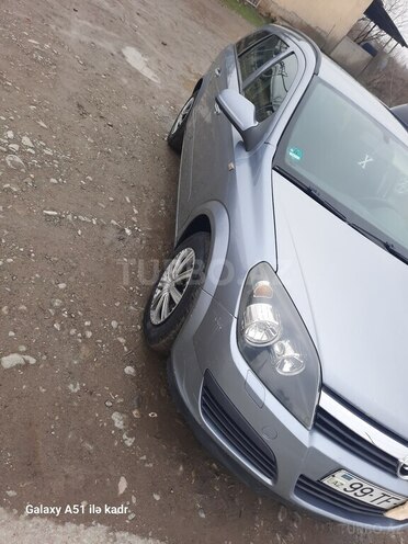 Opel Astra 2006, 202,430 km - 1.4 l - Göyçay