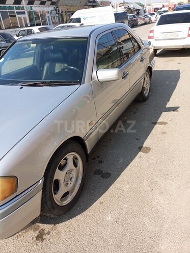 Mercedes C 200 1994, 123,457 km - 2.4 l - Bakı