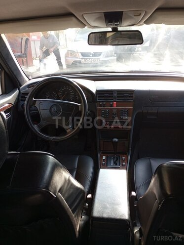 Mercedes C 200 1994, 123,457 km - 2.4 l - Bakı