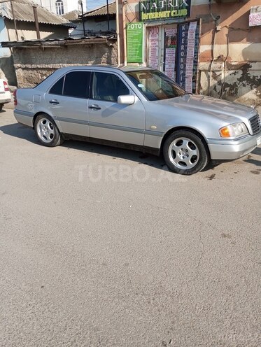 Mercedes C 200 1994, 123,457 km - 2.4 l - Bakı