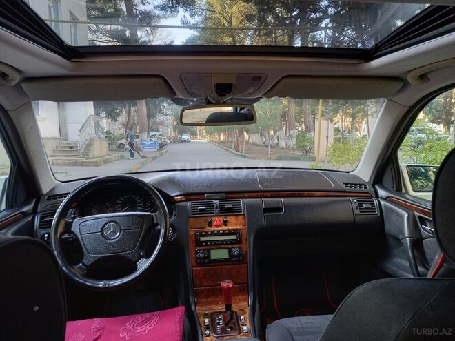 Mercedes E 240 1999, 377,700 km - 2.4 l - Sumqayıt