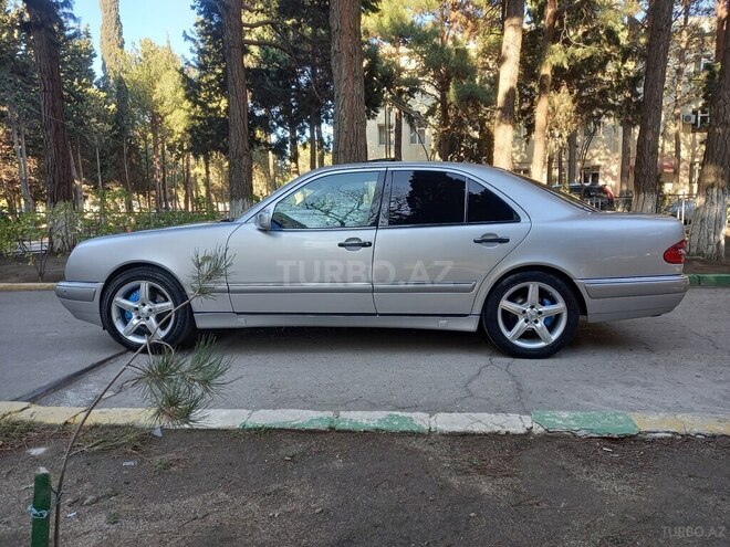 Mercedes E 240 1999, 377,700 km - 2.4 l - Sumqayıt