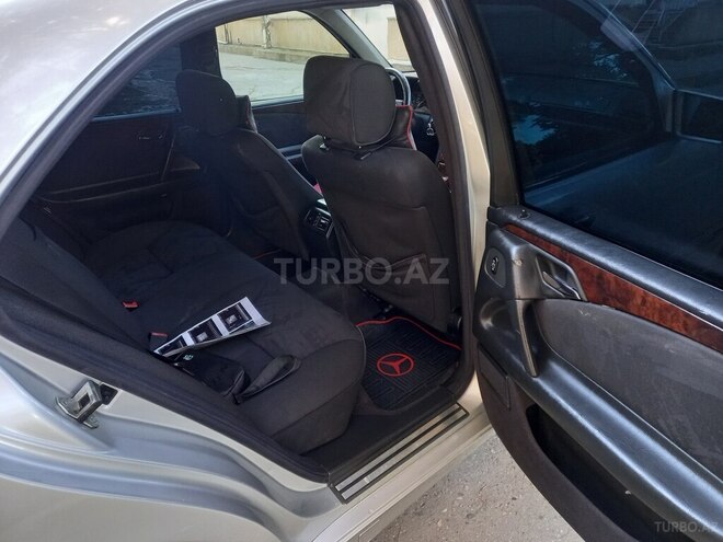 Mercedes E 240 1999, 377,700 km - 2.4 l - Sumqayıt