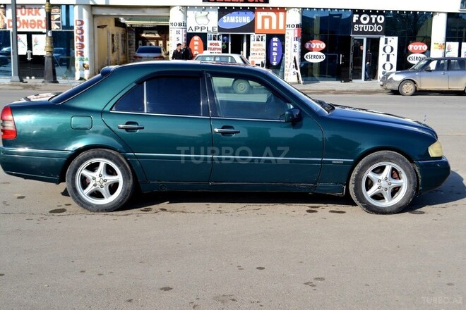 Mercedes C 180 1995, 480,000 km - 1.8 l - Saatlı