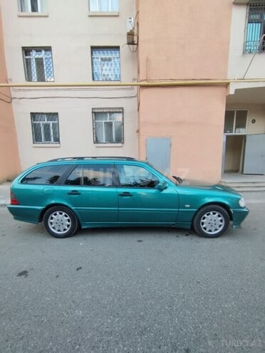 Mercedes C 220 1998, 368,000 km - 2.2 l - Bakı