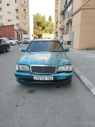 Mercedes C 220 1998, 368,000 km - 2.2 l - Bakı