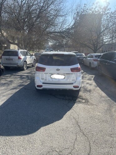 Kia Carnival 2018, 99,100 km - 2.2 l - Bakı