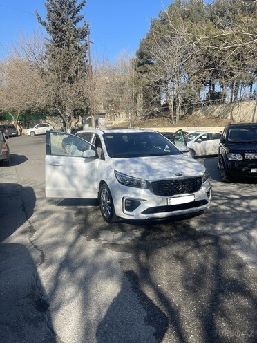 Kia Carnival 2018, 99,100 km - 2.2 l - Bakı