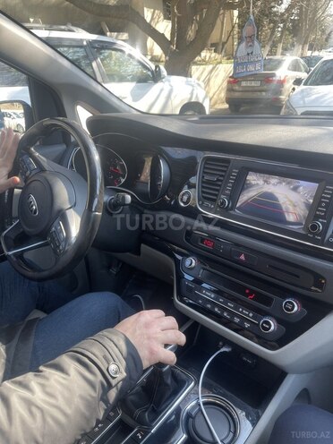 Kia Carnival 2018, 99,100 km - 2.2 l - Bakı