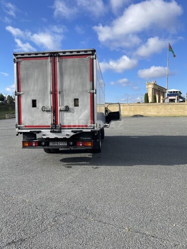 Isuzu NKR 55 E 2010, 258,078 km - 3.9 l - Balakən